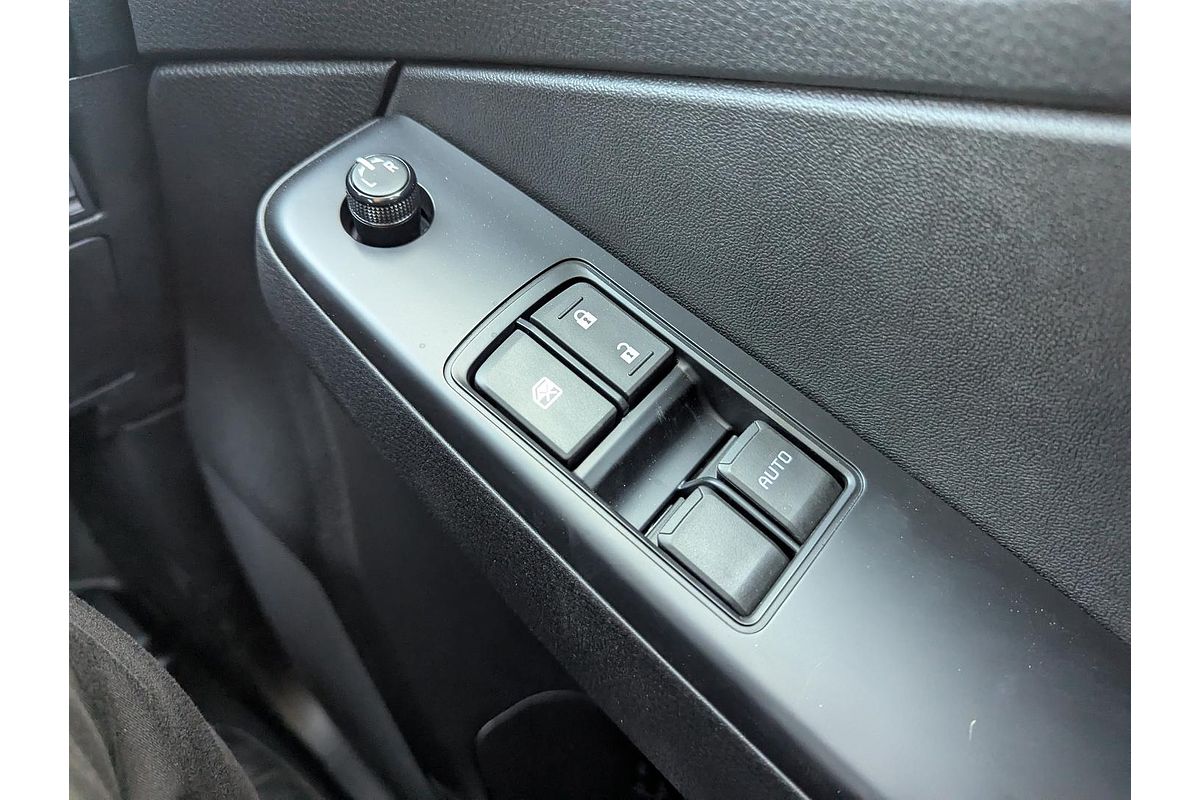 2025 Isuzu D-MAX SX High Ride Rear Wheel Drive