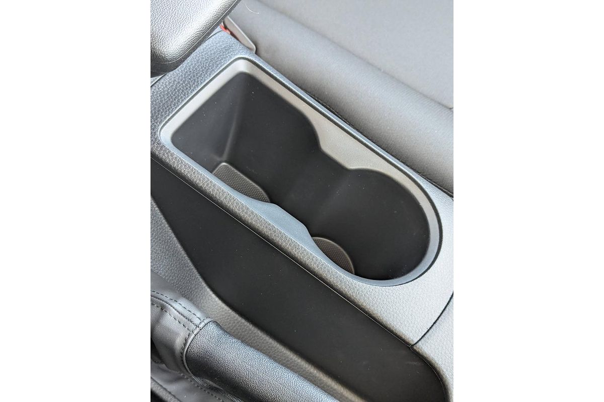 2025 Isuzu D-MAX SX High Ride Rear Wheel Drive