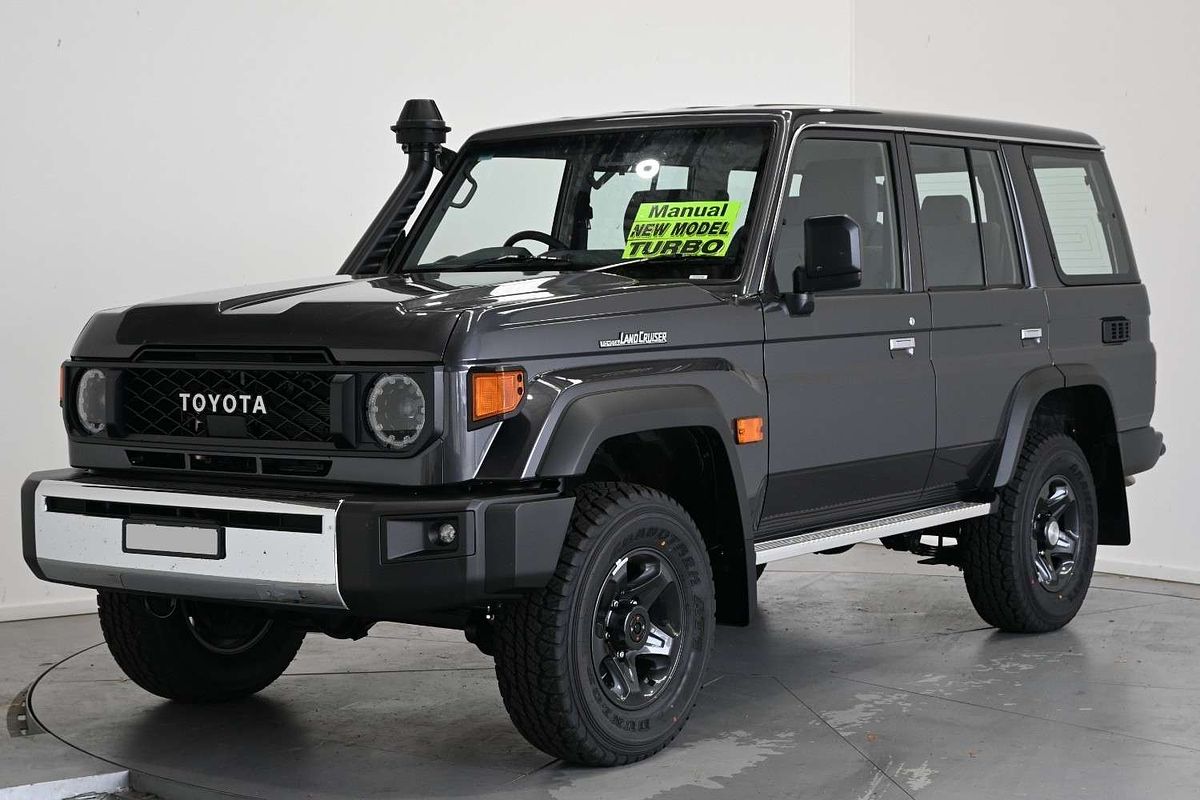 2024 Toyota Landcruiser GXL VDJL76R