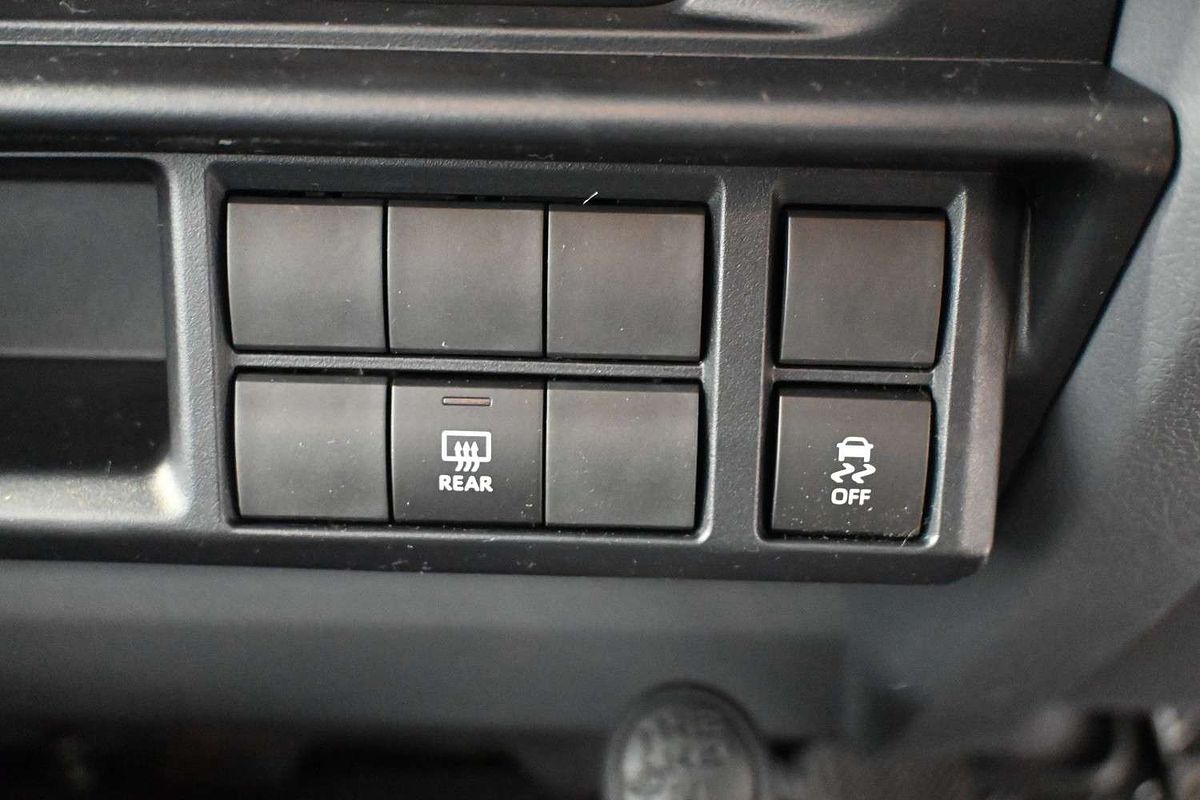 2024 Toyota Landcruiser GXL VDJL76R