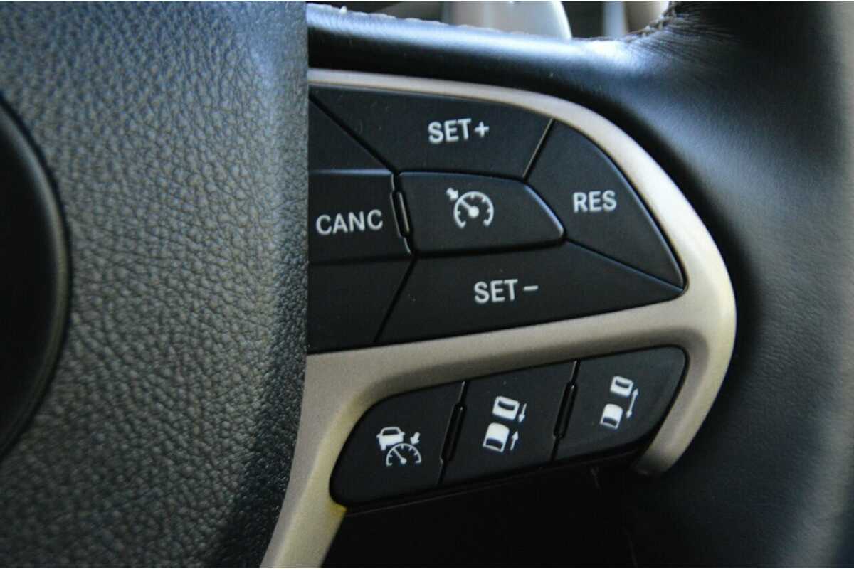 2016 Jeep Grand Cherokee Overland WK MY15