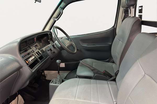 1998 Toyota Hiace Commuter RZH125R