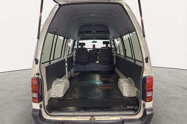 1998 Toyota Hiace Commuter RZH125R