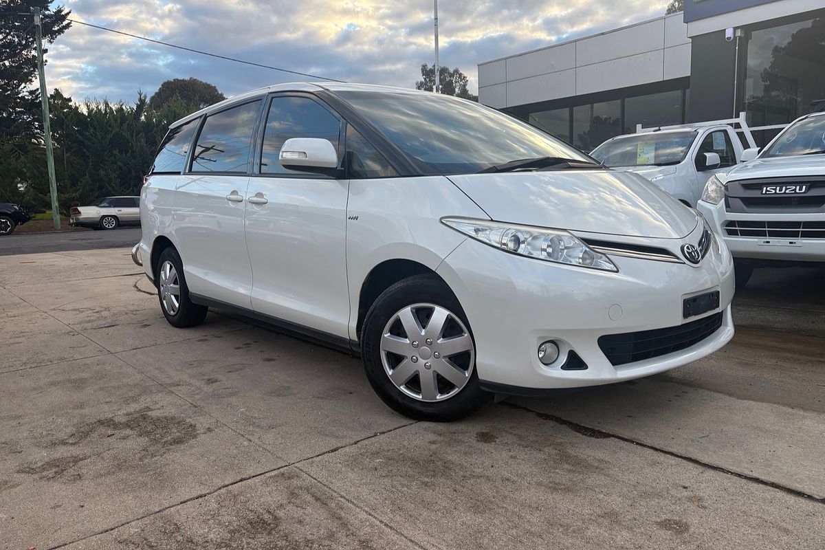 2014 Toyota Tarago GLi ACR50R