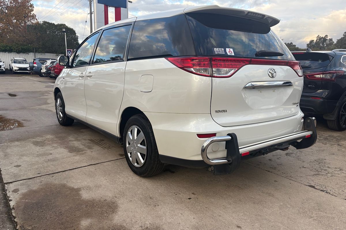 2014 Toyota Tarago GLi ACR50R