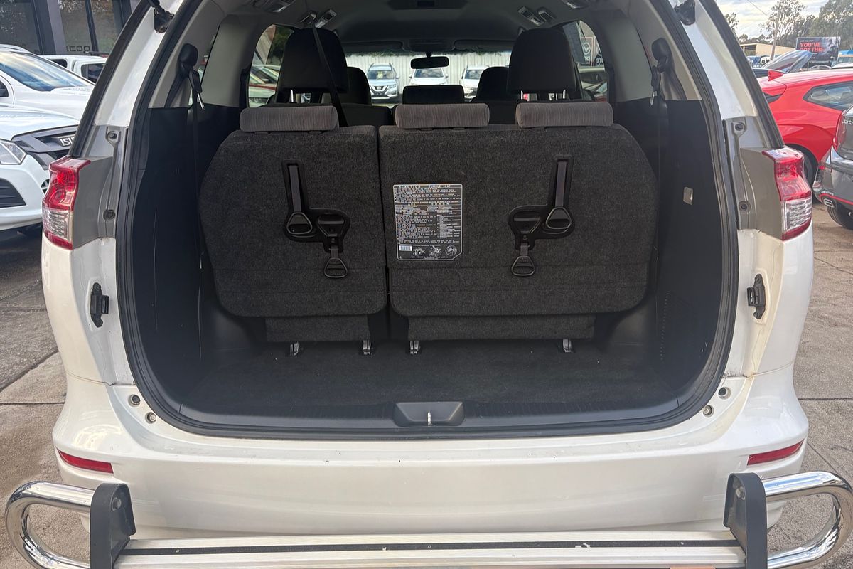 2014 Toyota Tarago GLi ACR50R