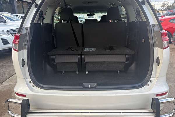 2014 Toyota Tarago GLi ACR50R