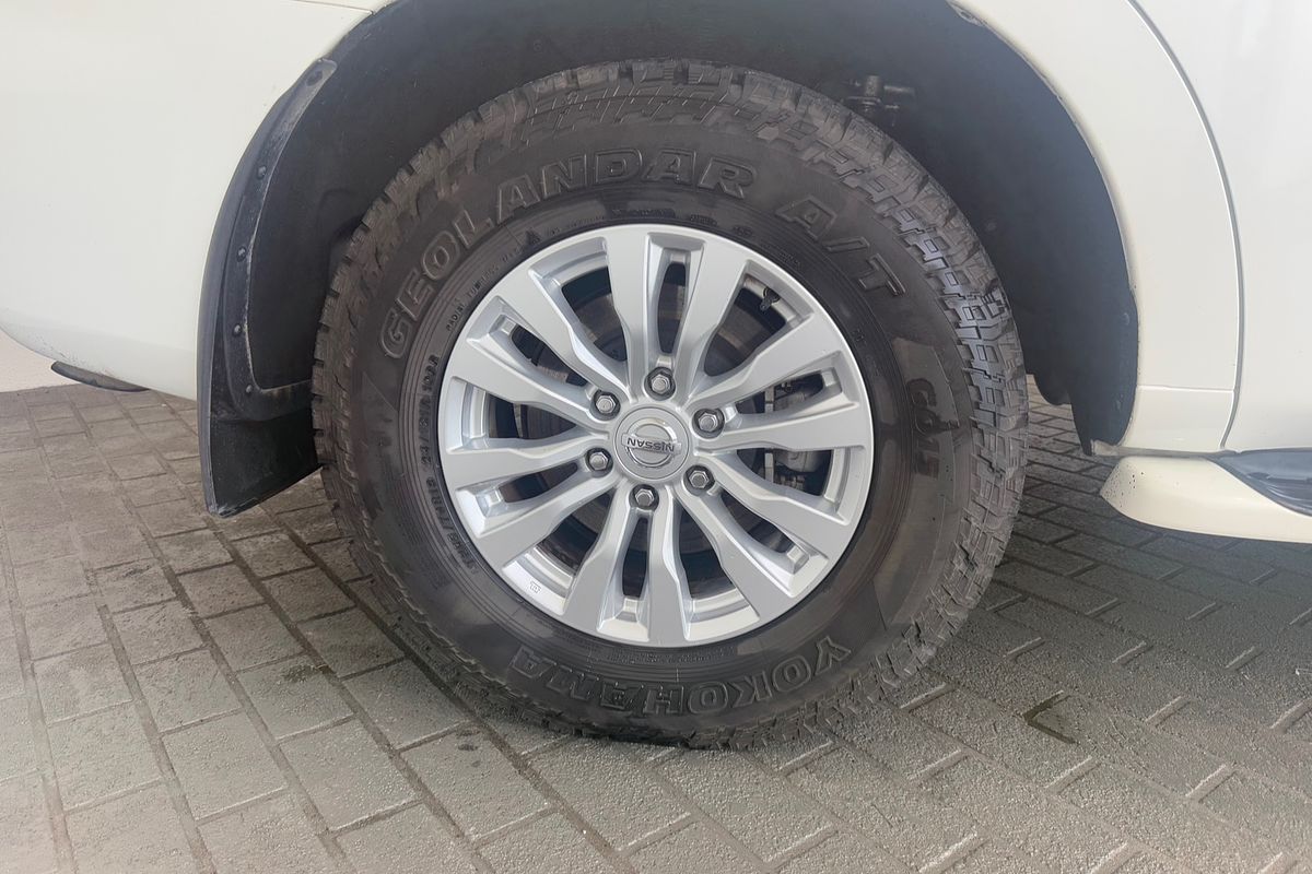 2017 Nissan Patrol Ti Y62 Series 4