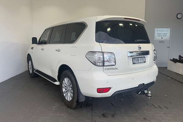 2017 Nissan Patrol Ti Y62 Series 4