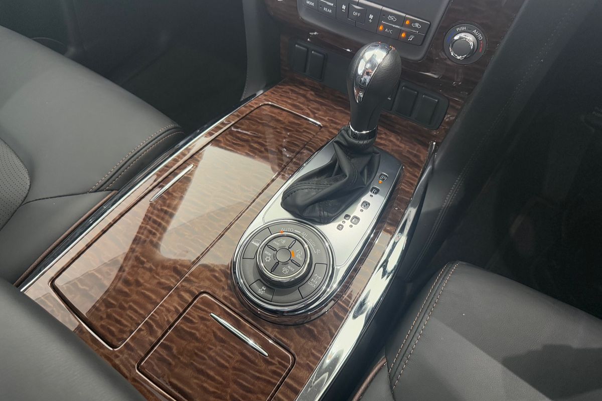 2017 Nissan Patrol Ti Y62 Series 4