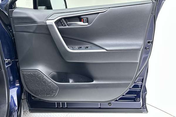 2020 Toyota RAV4 Cruiser AXAH54R