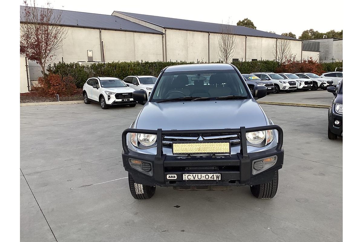 2014 Mitsubishi Triton GLX MN 4X4