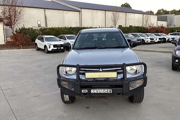2014 Mitsubishi Triton GLX MN 4X4