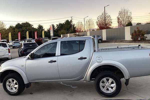 2014 Mitsubishi Triton GLX MN 4X4