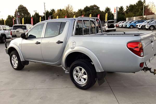 2014 Mitsubishi Triton GLX MN 4X4