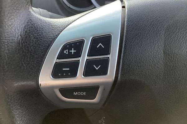 2014 Mitsubishi Triton GLX MN 4X4