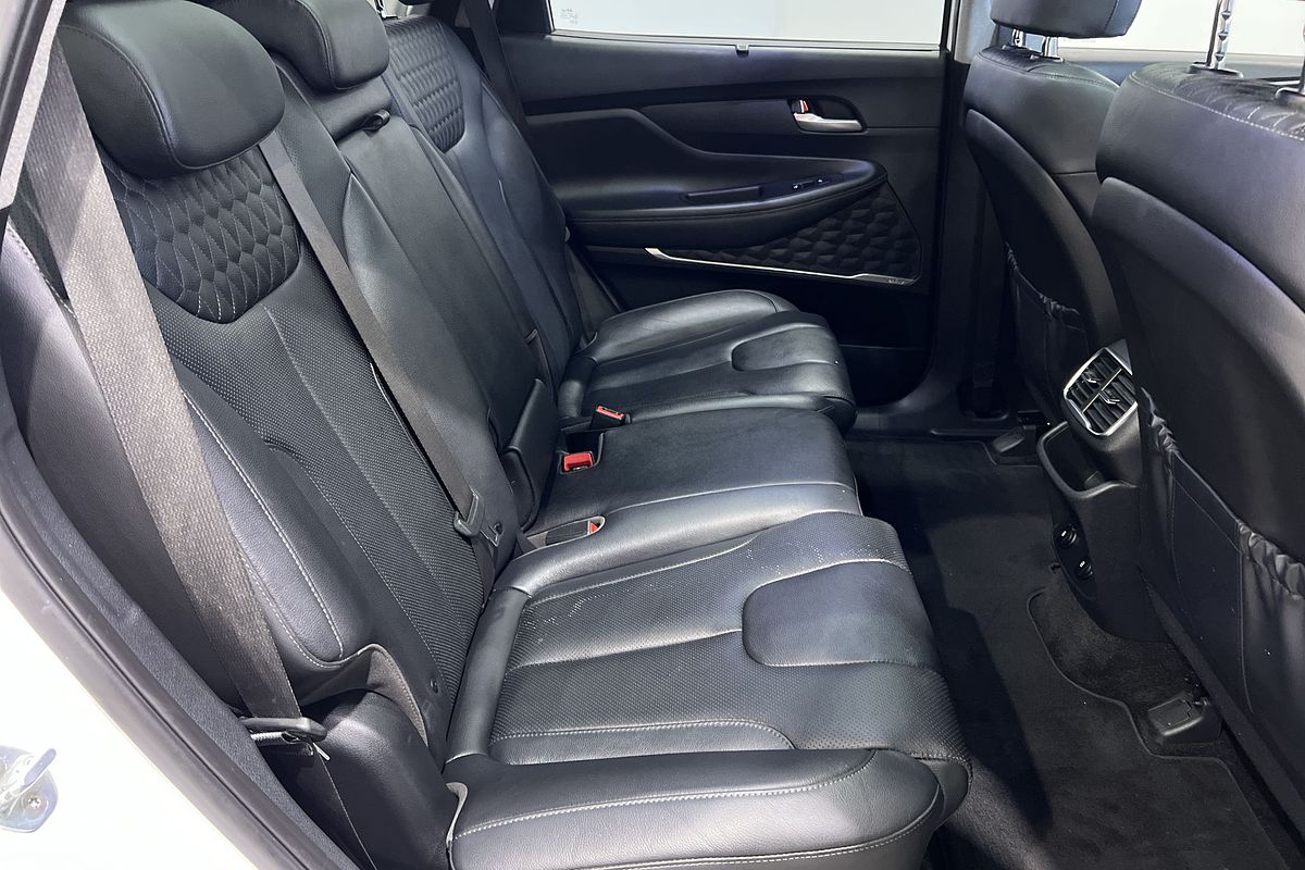 2020 Hyundai Santa Fe Highlander TM.2