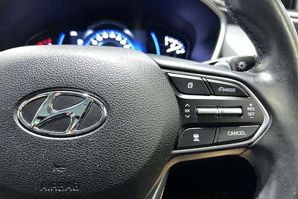 2020 Hyundai Santa Fe Highlander TM.2