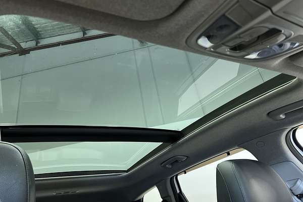2020 Hyundai Santa Fe Highlander TM.2