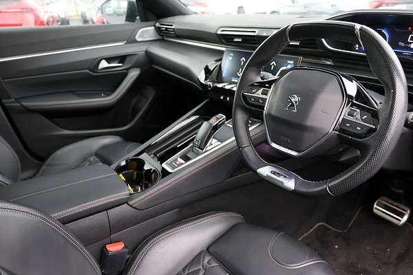 2022 Peugeot 508 GT R8