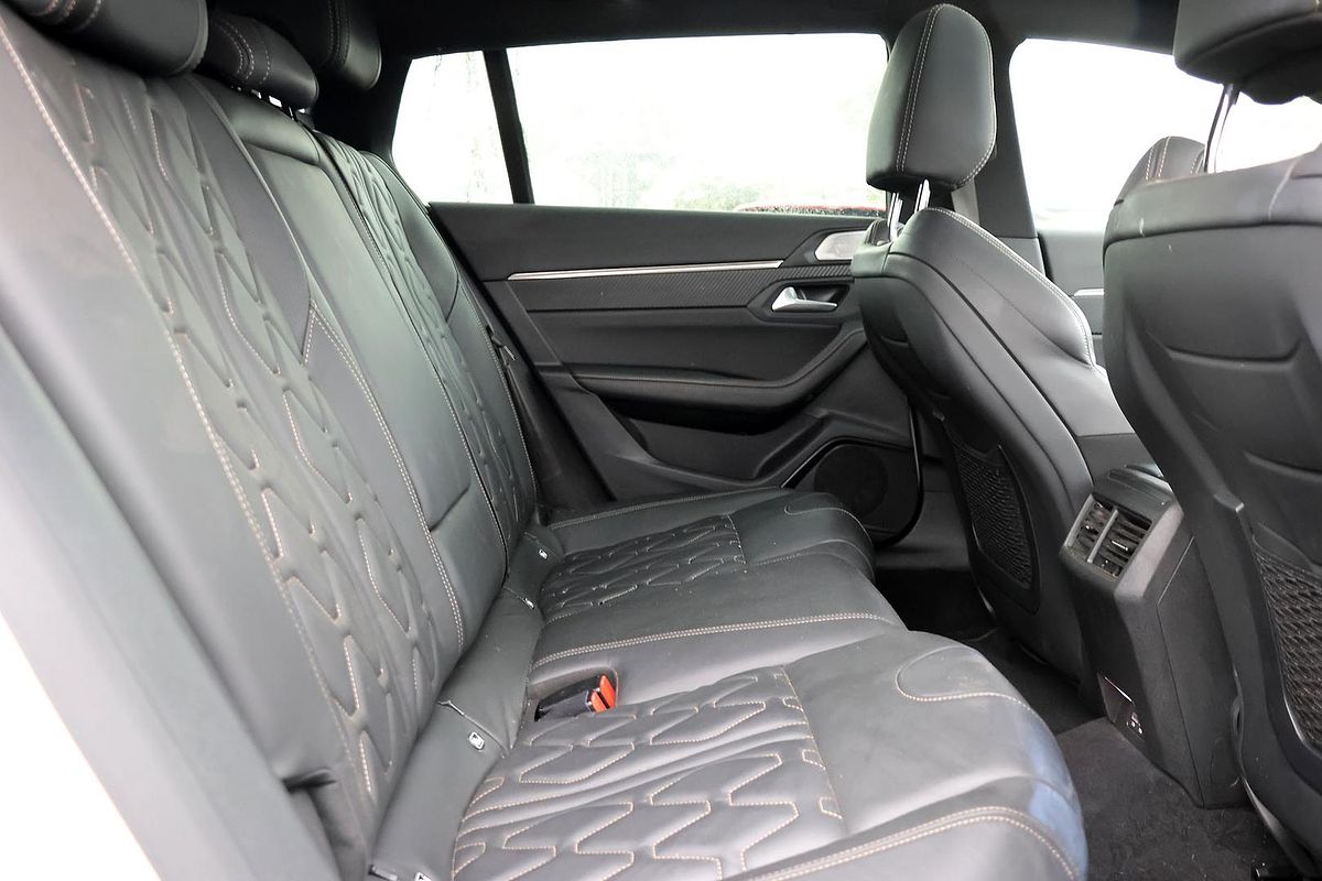 2022 Peugeot 508 GT R8