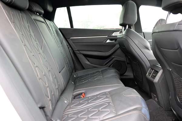 2022 Peugeot 508 GT R8