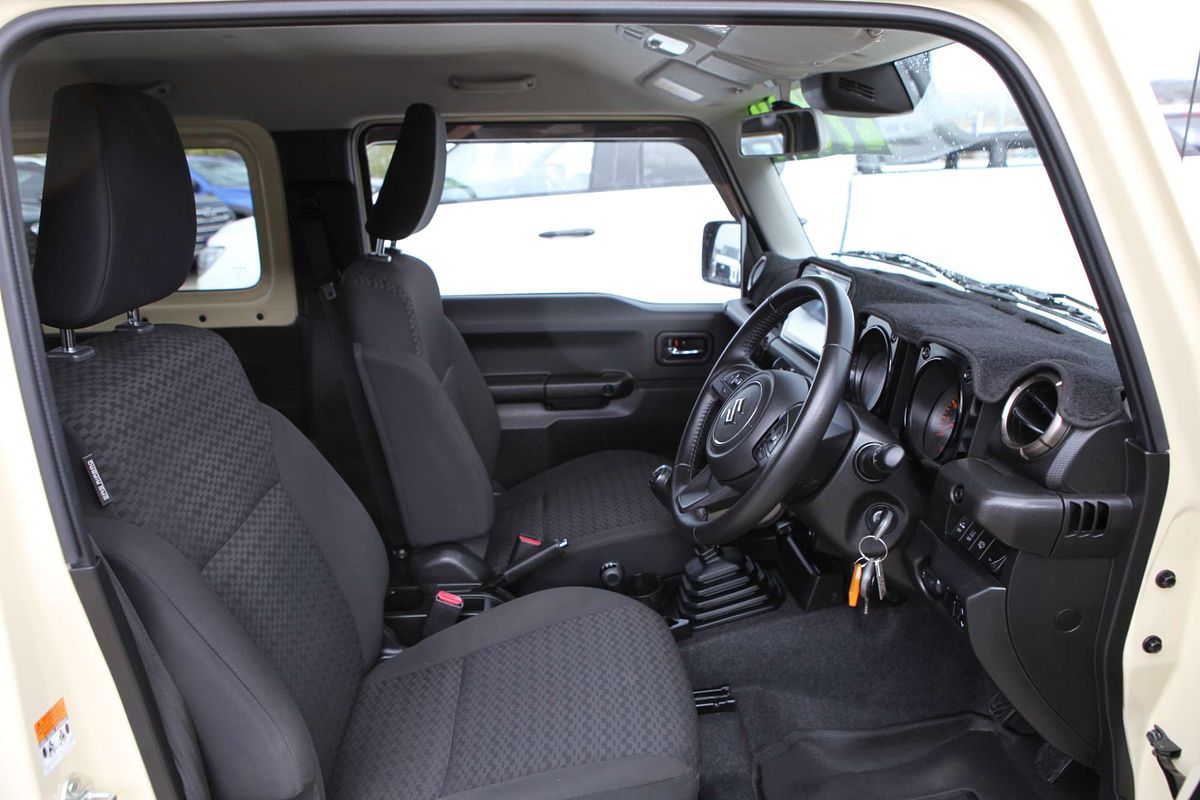 2022 Suzuki Jimny GLX GJ