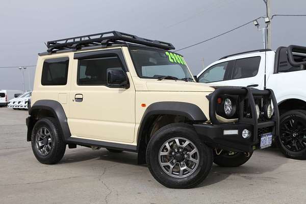 2022 Suzuki Jimny GLX GJ