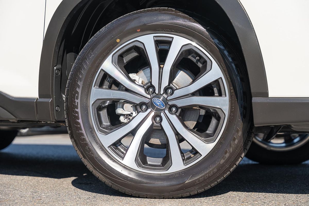 2024 Subaru Forester 2.5i Premium S5