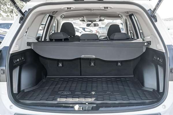 2024 Subaru Forester 2.5i Premium S5