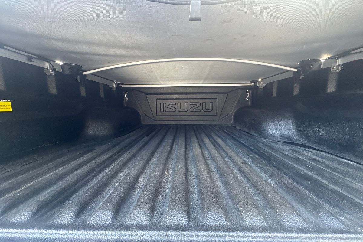 2023 Isuzu D-MAX LS-U+ 4X4