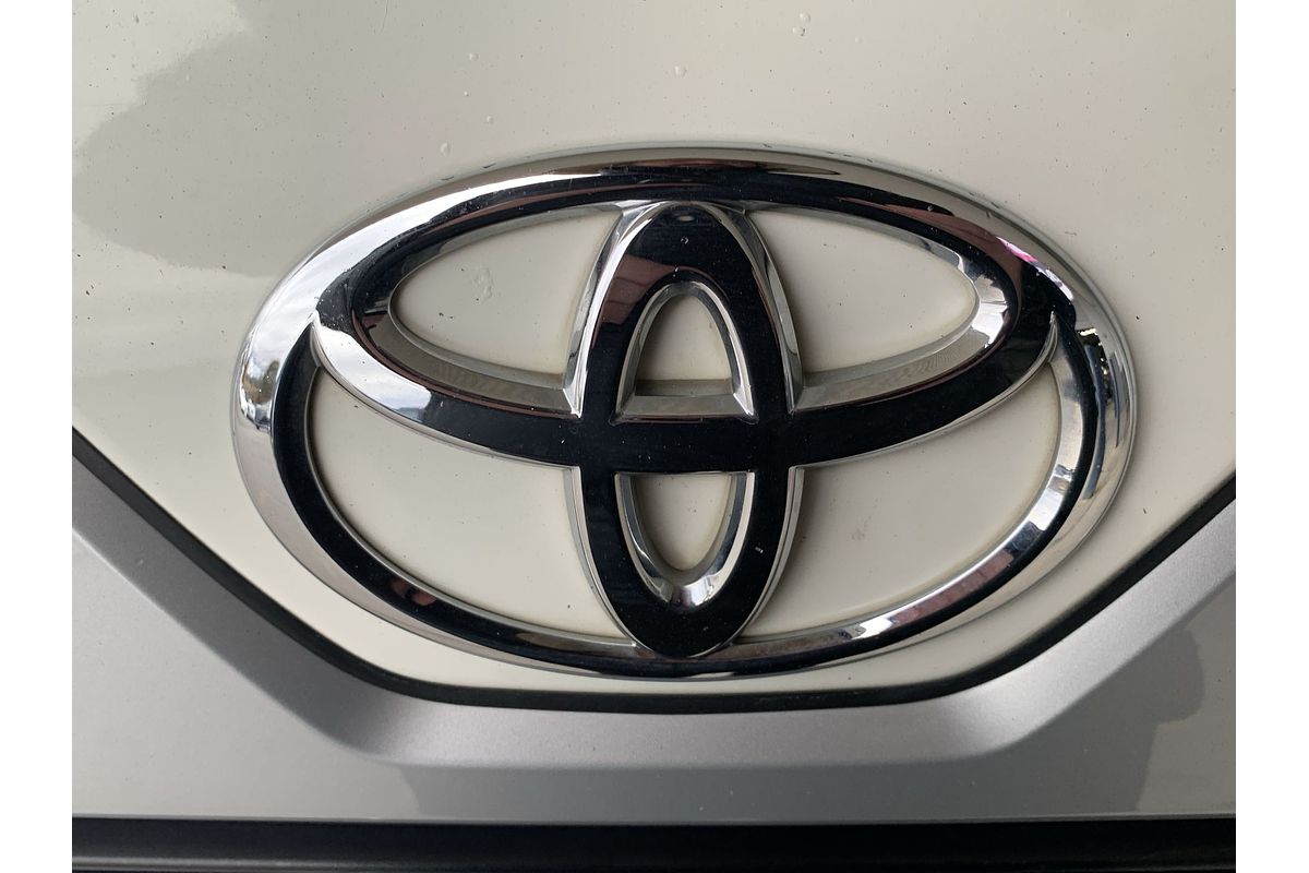 2021 Toyota Hiace GDH320R