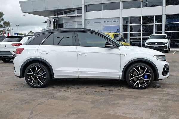 2025 Volkswagen T-Roc R D11