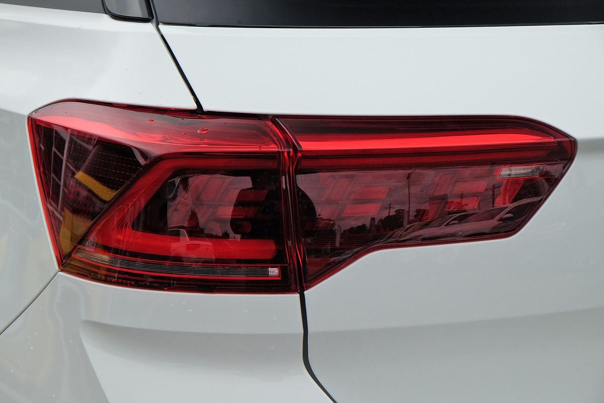 2025 Volkswagen T-Roc R D11