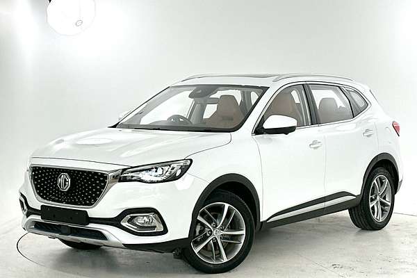 2022 MG HS Essence SAS23