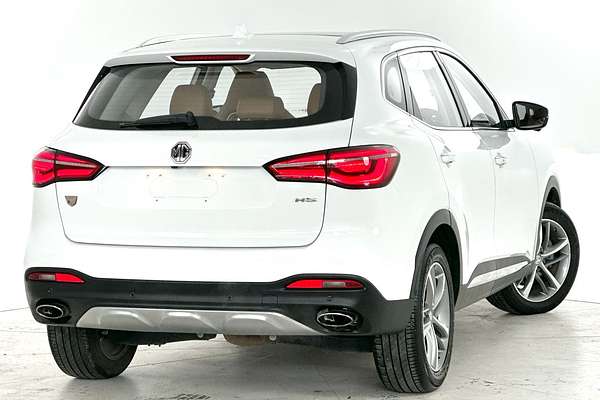 2022 MG HS Essence SAS23