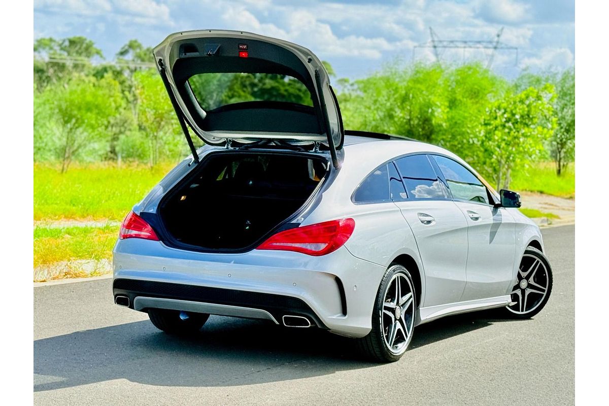 2015 Mercedes-Benz CLA-Class CLA200 X117