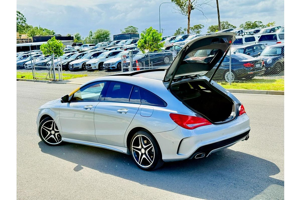 2015 Mercedes-Benz CLA-Class CLA200 X117