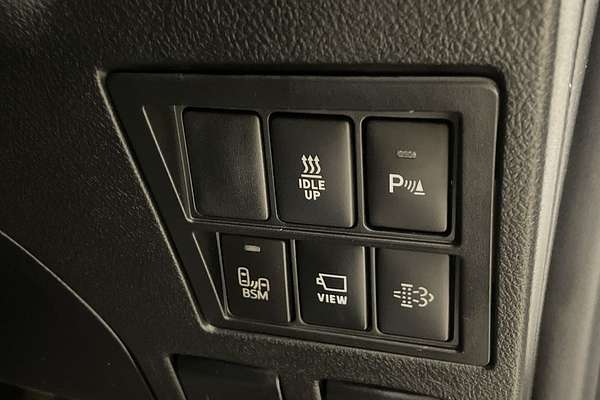 2023 Toyota Hilux SR5 GUN126R 4X4