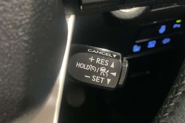 2023 Toyota Hilux SR5 GUN126R 4X4