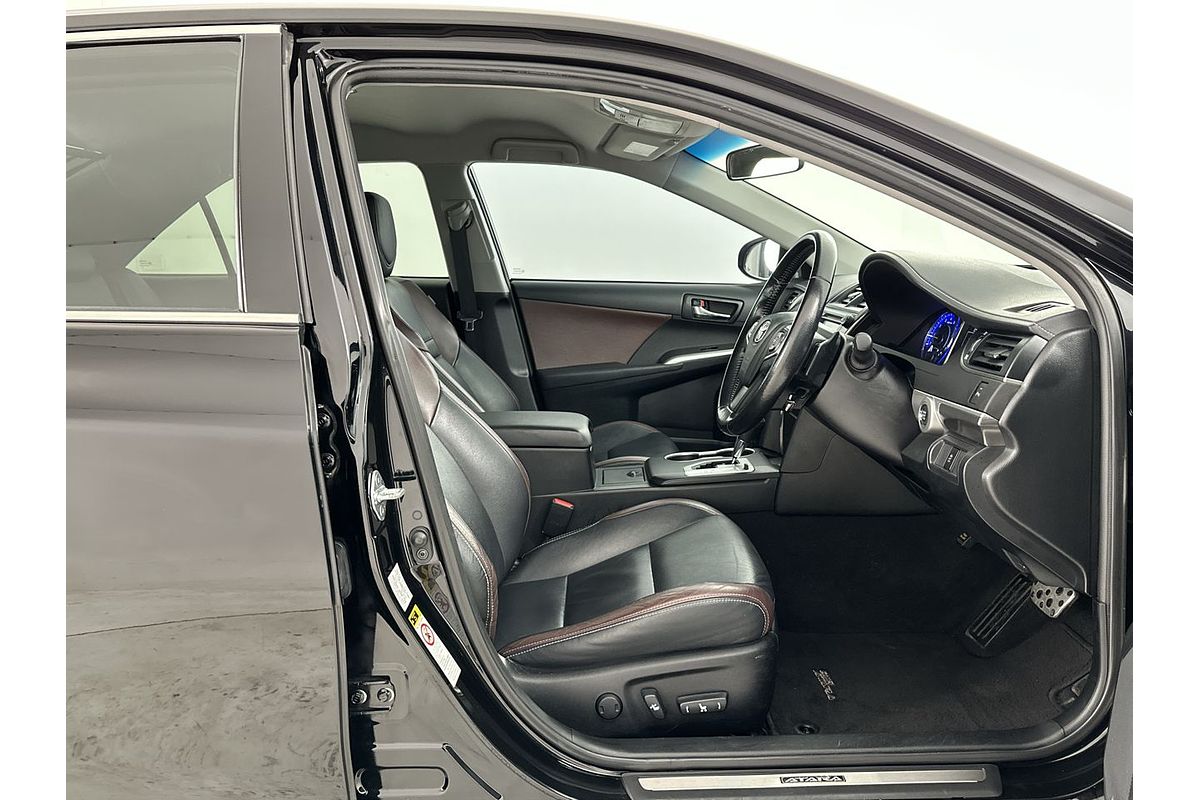 2017 Toyota Camry Atara SX ASV50R
