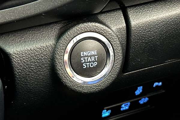2024 Toyota Hilux Rogue 48V GUN126R 4X4