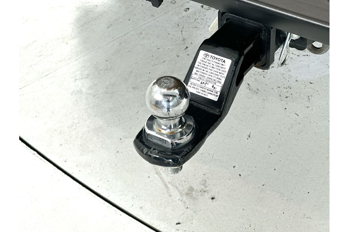 2024 Toyota Hilux Rogue 48V GUN126R 4X4