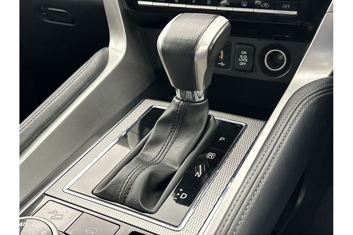 2021 Mitsubishi Pajero Sport GLS QF