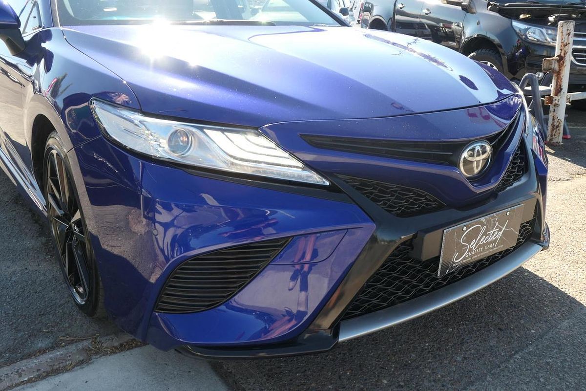 2020 Toyota Camry SX GSV70R