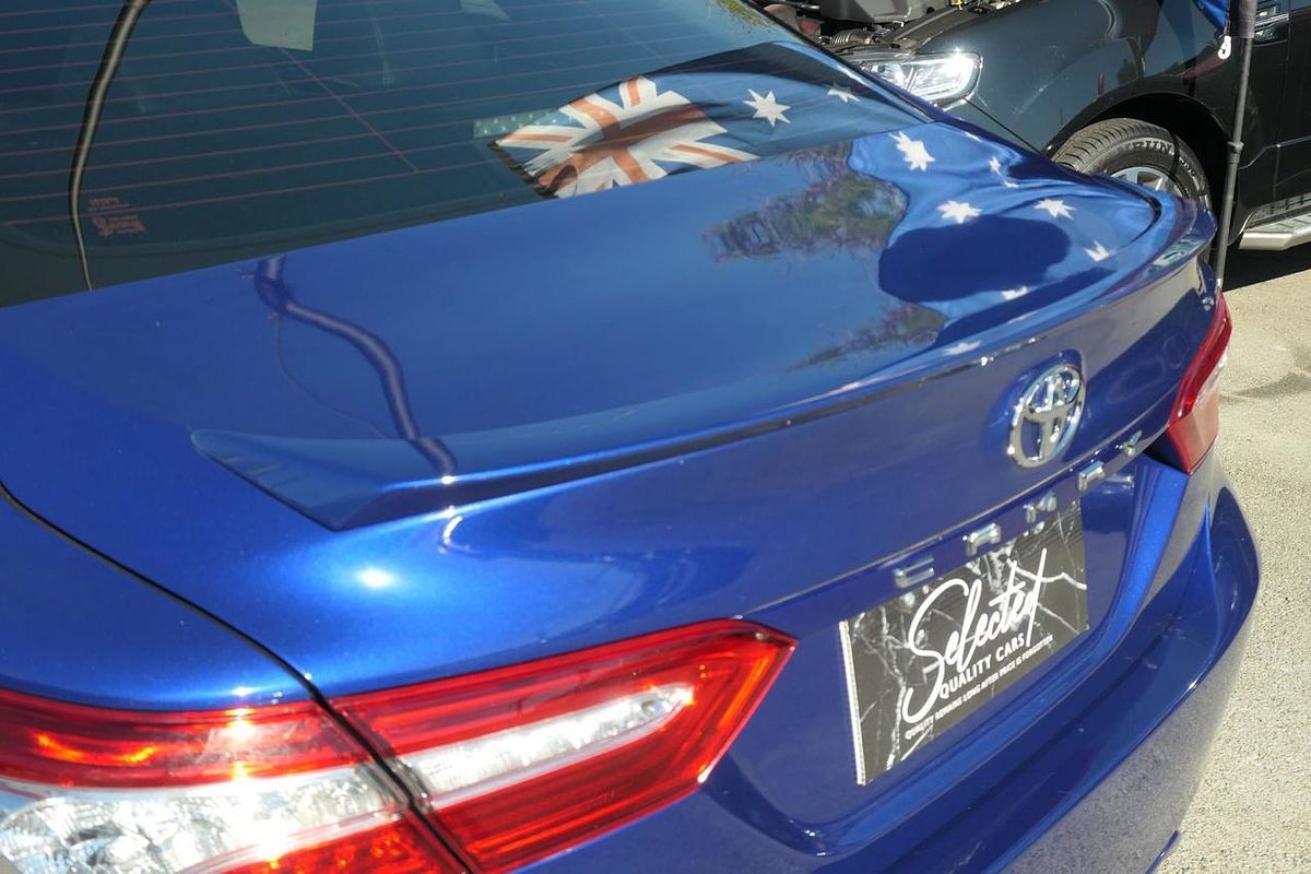 2020 Toyota Camry SX GSV70R
