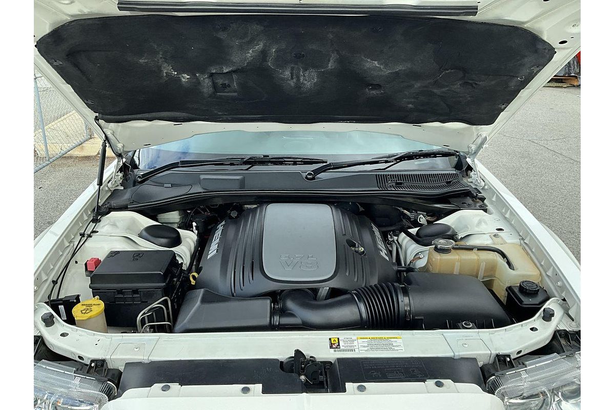 2011 Chrysler 300c HEMI