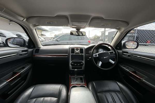 2011 Chrysler 300c HEMI