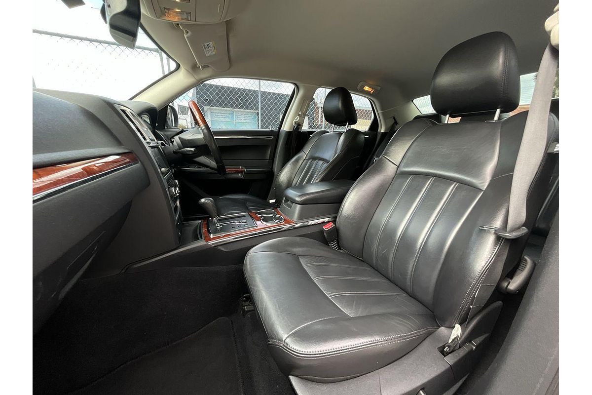 2011 Chrysler 300c HEMI