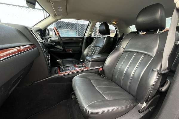 2011 Chrysler 300c HEMI